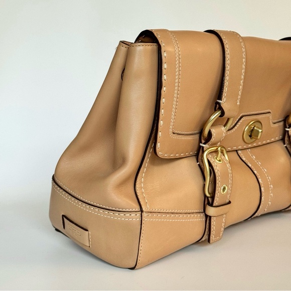 Coach Hampton Large Leather Satchel - Picture 2 of 6